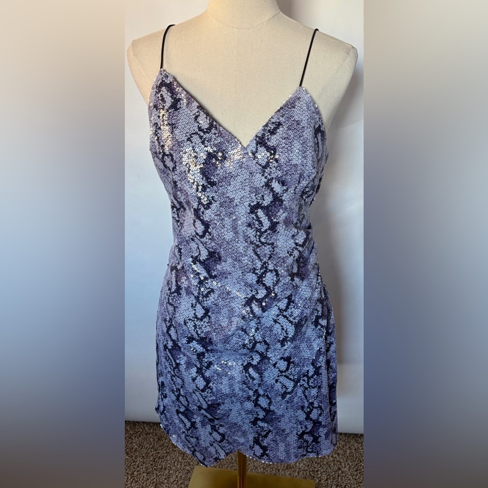 NEW w/bead tag JOA South Moon Under purple snakeskin sequin wrap dress Medium
